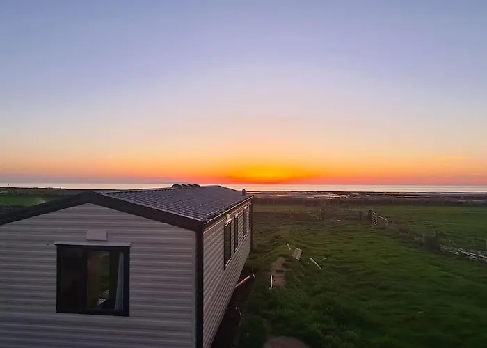 Hébergement de vacances Tarn Bay Retreat- Sea- Fells- Beach- Views-farm Millom