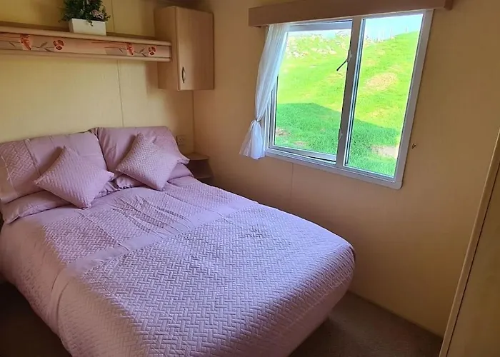 Tarn Bay Retreat- Sea- Fells- Beach- Views-farm Hébergement de vacances